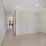 2/20 Duranbah Cct, BLACKS BEACH, QLD 4740 AUS