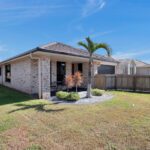 1 Crestview Crescent, BUCASIA, QLD 4750 AUS