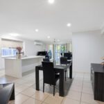 28 Warilla View, BLACKS BEACH, QLD 4740 AUS