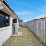 1&2/4 Hyams Way, BLACKS BEACH, QLD 4740 AUS