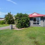 145 Whitehaven Drive, BLACKS BEACH, QLD 4740 AUS