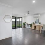 77 Whitehaven Drive, BLACKS BEACH, QLD 4740 AUS