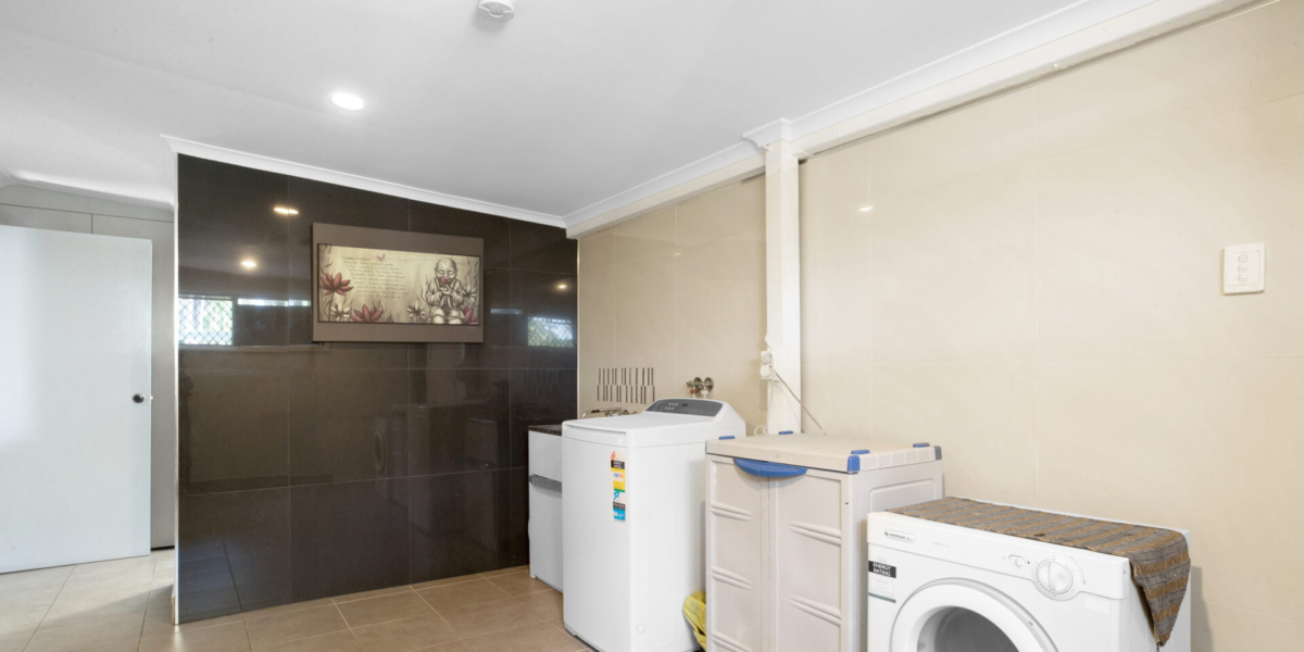 57 Geoffrey Thomas Drive, BUCASIA, QLD 4750 AUS