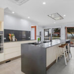 52 Pacific Esplande, SLADE POINT, QLD 4740 AUS