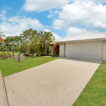 21 Scarborough Circuit, BLACKS BEACH, QLD 4740 AUS