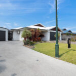 27 Firefly Crescent, OORALEA, QLD 4740 AUS