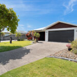 27 Firefly Crescent, OORALEA, QLD 4740 AUS