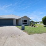 1 Trinity Parade, BLACKS BEACH, QLD 4740 AUS