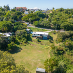 5 Ian Wood Drive, DOLPHIN HEADS, QLD 4740 AUS