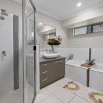 8 Iluka Court, EAST MACKAY, QLD 4740 AUS