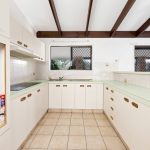 9 Allan Court, OORALEA, QLD 4740 AUS