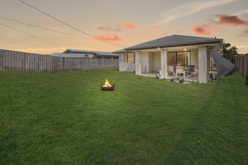 86 Schooner Avenue, BUCASIA, QLD 4750 AUS