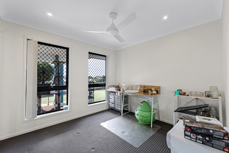 3 Anderson Court, RURAL VIEW, QLD 4740 AUS