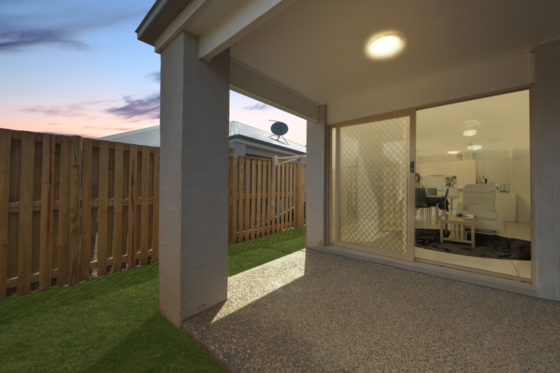 8 Warilla View, BLACKS BEACH, QLD 4740 AUS