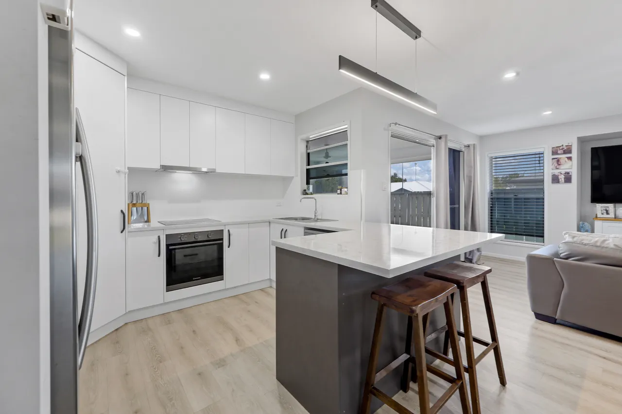 15 Jennifer Court, BUCASIA, QLD 4750 AUS