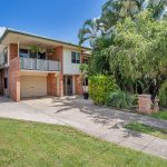 18 Peak Downs Highway, WALKERSTON, QLD 4751 AUS