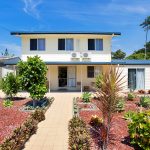 11 Pelican Street, SLADE POINT, QLD 4740 AUS