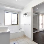 13 Kirkconell Street, BEACONSFIELD, QLD 4740 AUS