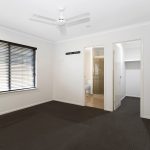 18 Salisbury Place, OORALEA, QLD 4740 AUS