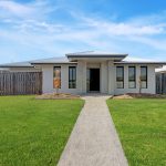 29 Henley Close, BLACKS BEACH, QLD 4740 AUS