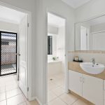 9 Reef Parade, EAST MACKAY, QLD 4740 AUS