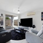 8 Warilla View, BLACKS BEACH, QLD 4740 AUS