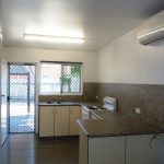 1/42 Keswick Street, SLADE POINT, QLD 4740 AUS