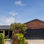 10 Hangan Street, BUCASIA, QLD 4750 AUS