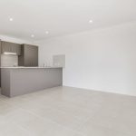 2/18 Wisteria Ave, BAKERS CREEK, QLD 4740 AUS